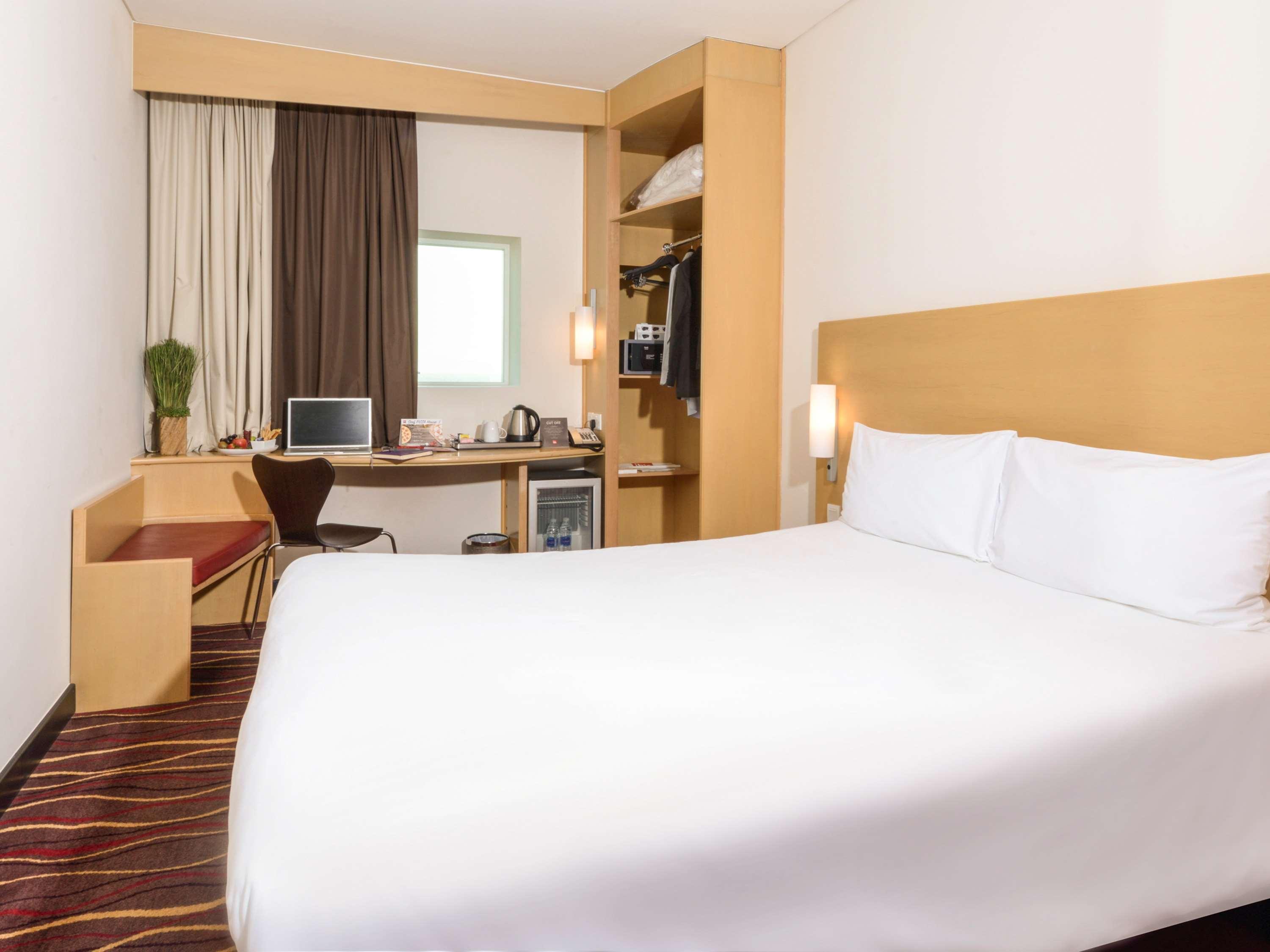 Ibis Seef Manáma Kültér fotó